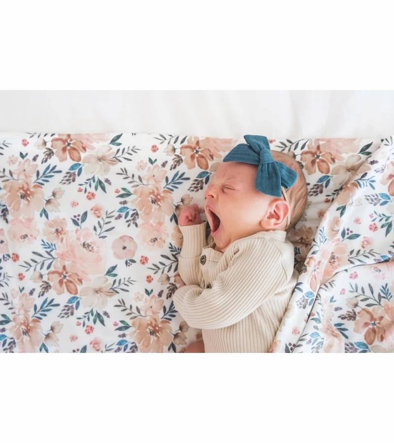 Copper Pearl Knit Swaddle Blanket - Autumn 5 Copper Pearl Knit Swaddle Blanket - Autumn - Image 3