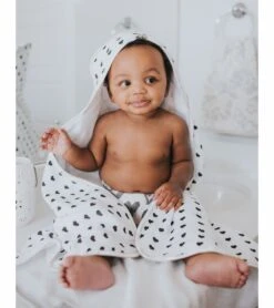 Copper Pearl Muslin Hooded Towel - Smitten -Little Unicorn Store copper pearl muslin hooded towel smitten 212