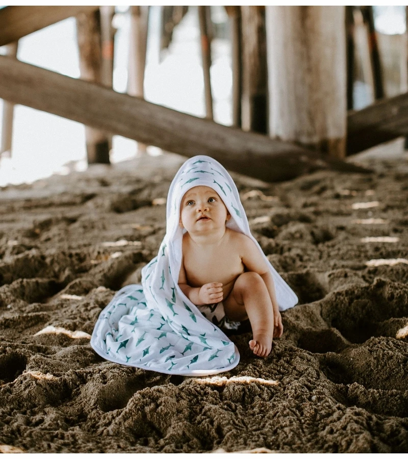 Copper Pearl Premium Hooded Towel - Pacific 5 Copper Pearl Premium Hooded Towel - Pacific - Image 3