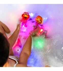 Glo Pals Light Up Sensory Bath Toy - Elmo -Little Unicorn Store glo pals light up sensory bath toy elmo 134
