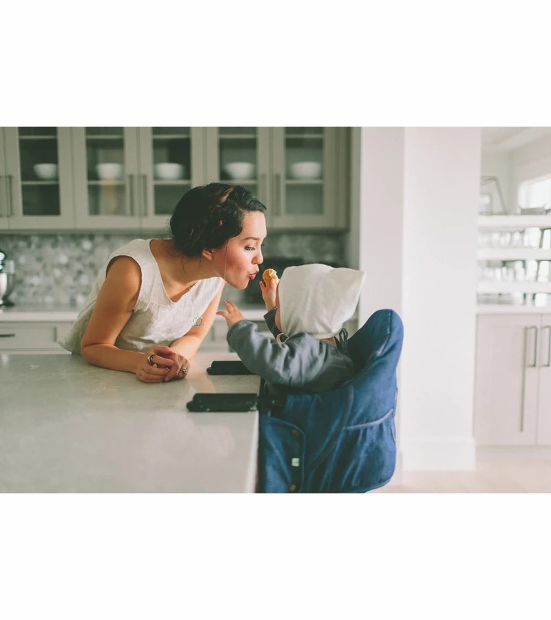 Guzzie+Guss Perch Hanging High Chair - Salt & Pepper 8 Guzzie+Guss Perch Hanging High Chair - Salt & Pepper - Image 6
