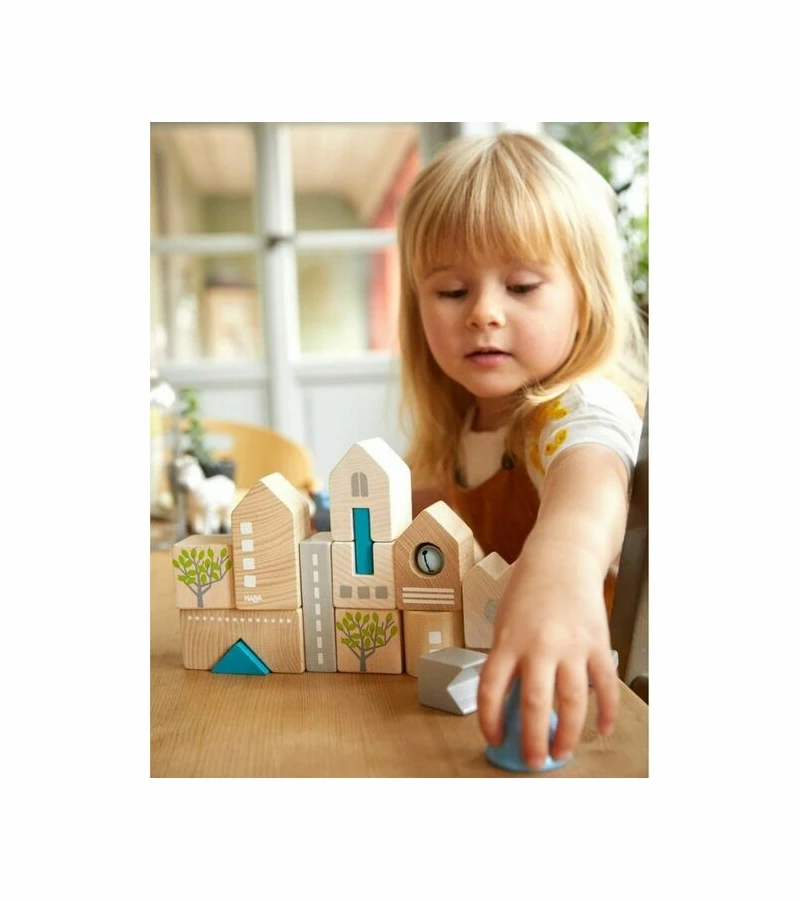 HABA Bad Rodach 18 Piece Wooden Building Blocks 6 HABA Bad Rodach 18 Piece Wooden Building Blocks - Image 4