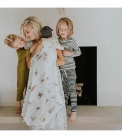 Little Unicorn Cotton Muslin Swaddle 3 Pack - Oh Deer 2 Set 12 Little Unicorn Cotton Muslin Swaddle 3 Pack - Oh Deer 2 Set -Little Unicorn Store little unicorn cotton muslin swaddle 3 pack oh deer 2 set 136