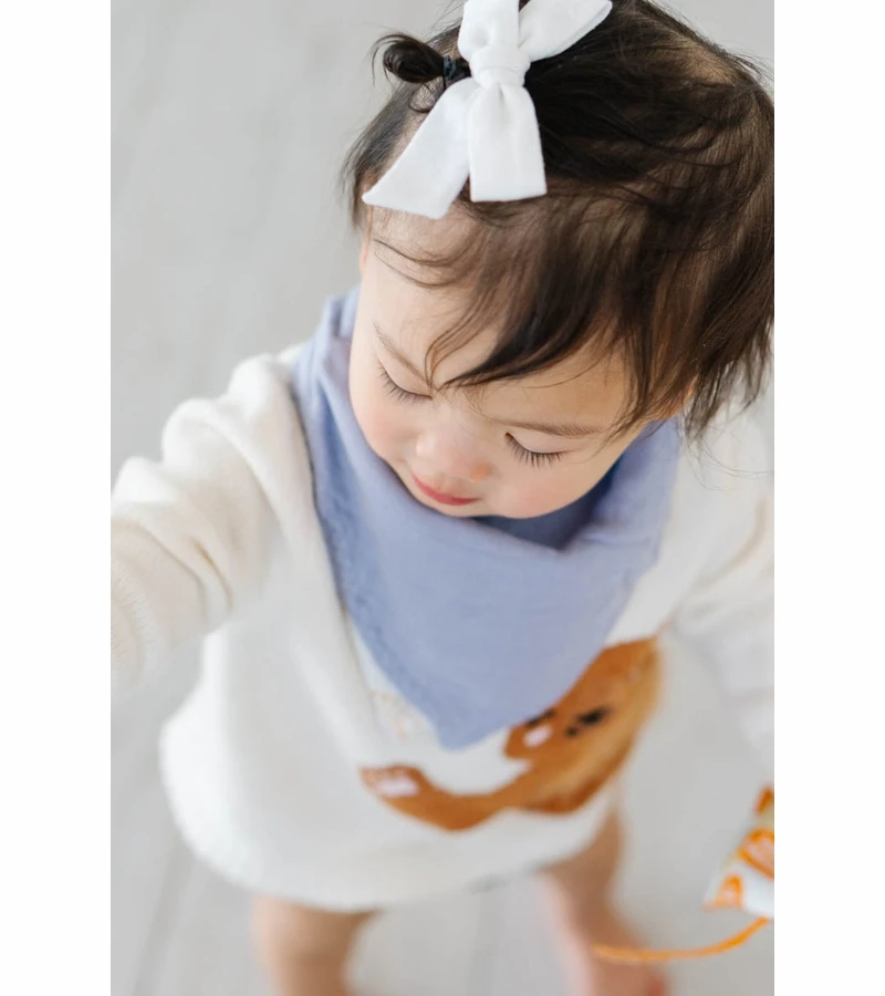 Little Unicorn Deluxe Muslin Reversible Bandana Bib - Rainbows & Raindrops 8 Little Unicorn Deluxe Muslin Reversible Bandana Bib - Rainbows & Raindrops - Image 6