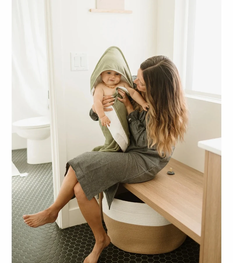 Little Unicorn Infant Hooded Towel - Fern 6 Little Unicorn Infant Hooded Towel - Fern - Image 4