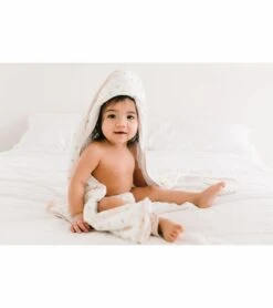 Loulou Lollipop Hooded Towel Set - Bunny Meadow -Little Unicorn Store loulou lollipop hooded towel set bunny meadow 135