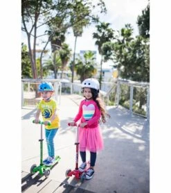 Micro Kickboard Mini Deluxe LED Scooter (2-5 Years) - Blue -Little Unicorn Store micro kickboard mini deluxe led scooter 2 5 years blue 93