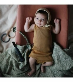 Mushie Organic Cotton Muslin Swaddle Blanket - Green Paisley -Little Unicorn Store mushie organic cotton muslin swaddle blanket green paisley 8