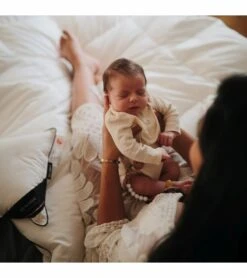 Mushie Pacifier Clip Cleo - Cloud 9 Mushie Pacifier Clip Cleo - Cloud -Little Unicorn Store mushie pacifier clip cleo cloud 111