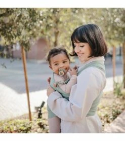 Mushie Silicone Pacifier Clip Hera - Sage -Little Unicorn Store mushie silicone pacifier clip hera sage 8