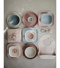 Mushie Square Dinnerware Plates, Set Of 2 - Blush -Little Unicorn Store mushie square dinnerware plates set of 2 blush 109