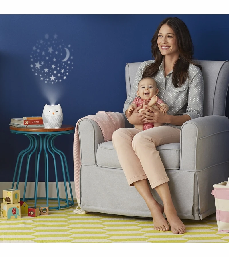 Skip Hop Moonlight & Melodies Nightlight Baby Soother - Owl 6 Skip Hop Moonlight & Melodies Nightlight Baby Soother - Owl - Image 4