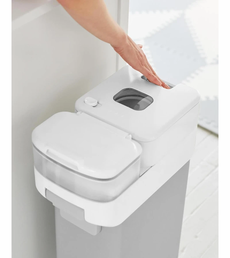 Skip Hop Nursery Style Diaper Pail - Grey 5 Skip Hop Nursery Style Diaper Pail - Grey - Image 3